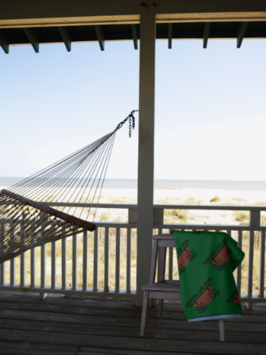 Live Swell Throw Blanket by Seas Get Degrees