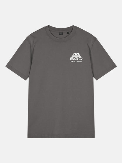 Seas Get Degrees Tee front view in anthracite — Seas Get Degrees coastal graphic tee